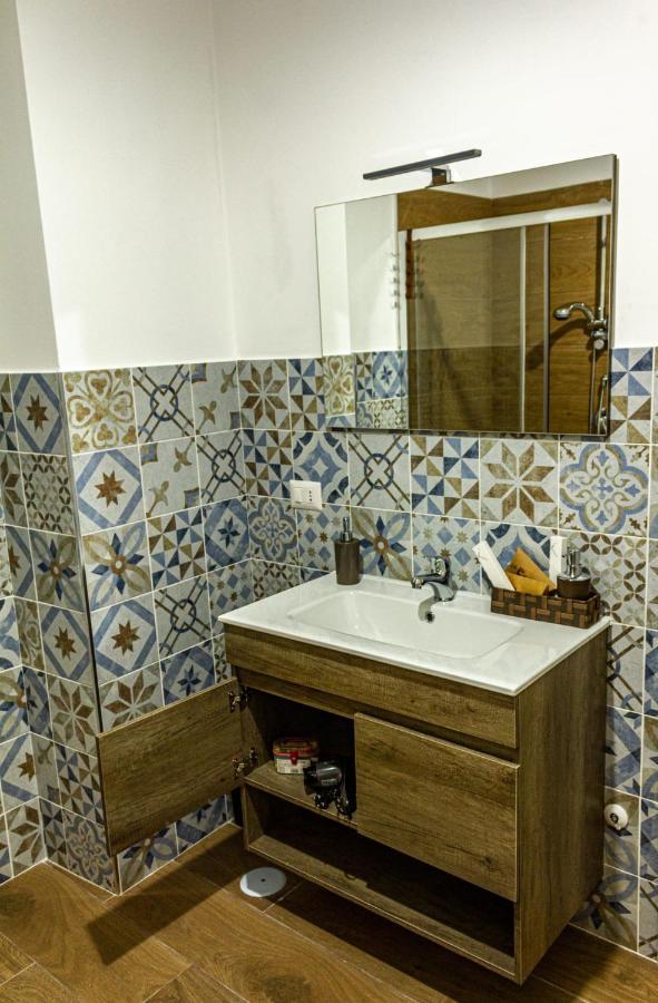Incastro B&B In Crotone Eksteriør billede